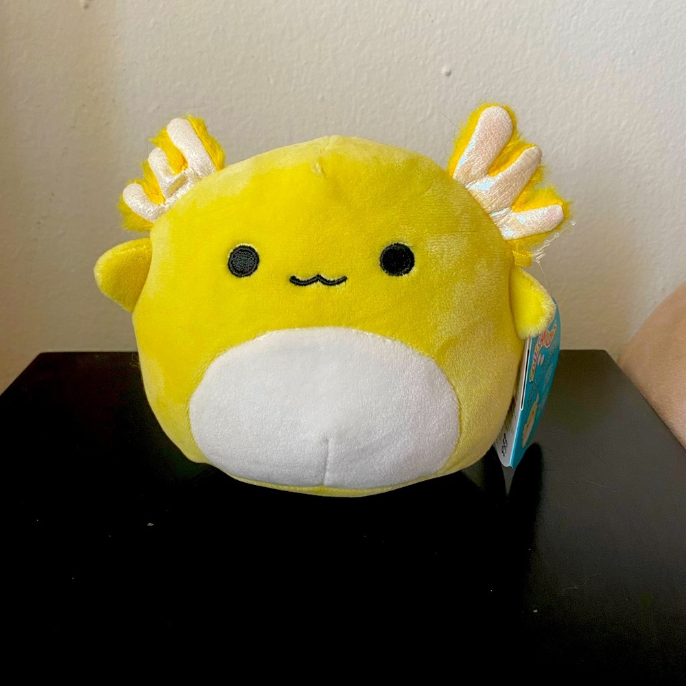 Squishmallow Treyton axolotl 5” brand new